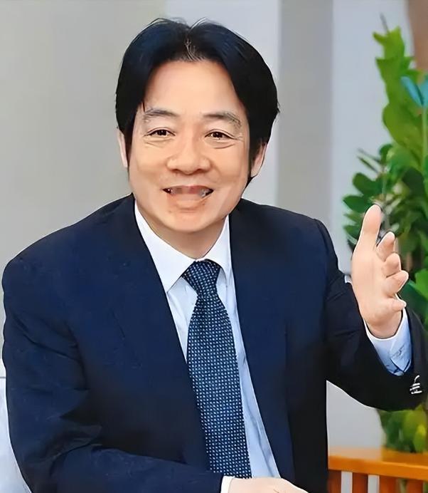 美军特种部队闪电突袭总统府，隔天，台湾地区“外交部”却急吼吼跳出来“表态”，照抄