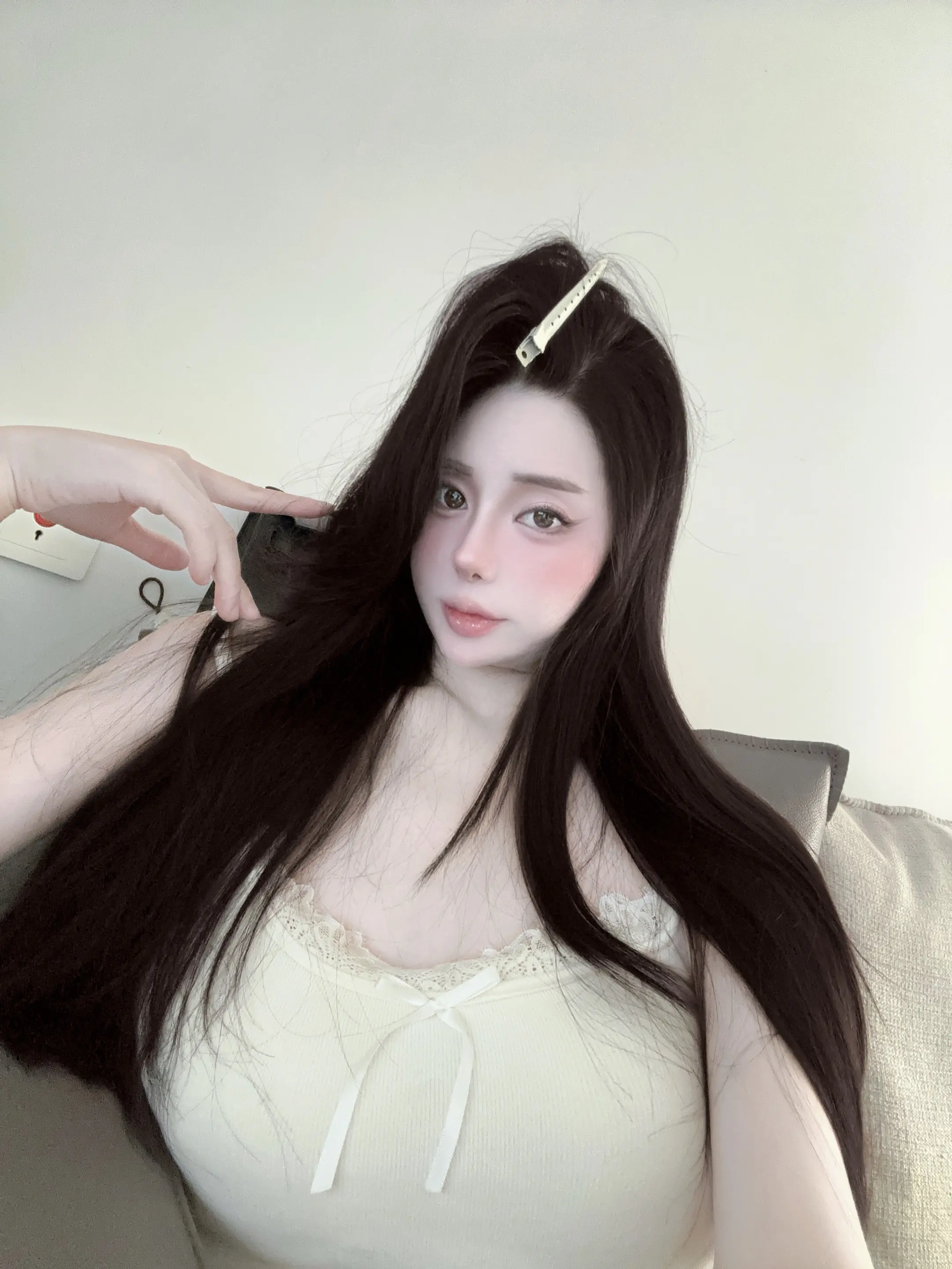 就爱转身 头也不回。喜欢也是  讨厌也是