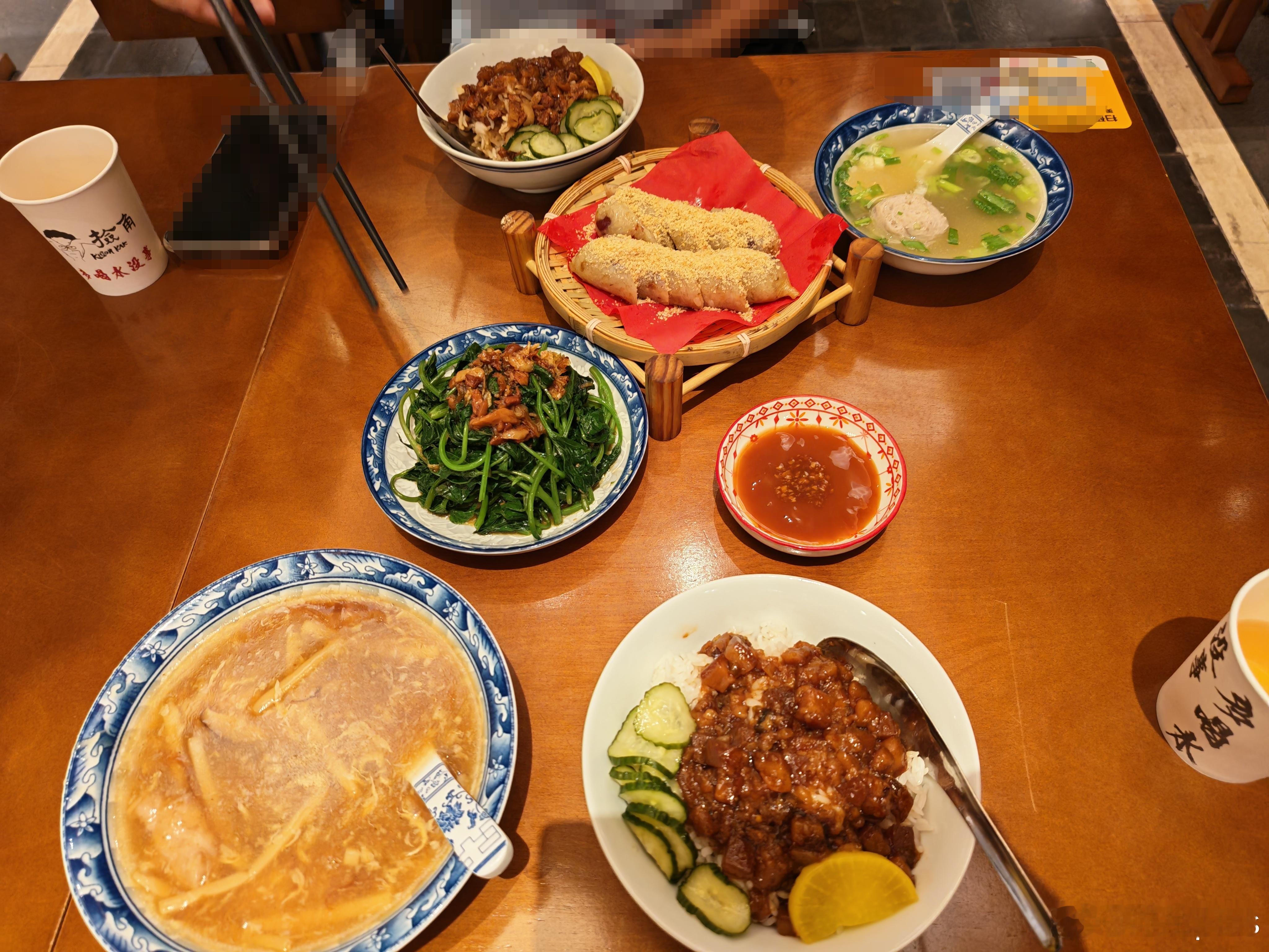 一份卤肉饭的腔调。宇树员工称超100元报销需王兴兴审批最近这么铺天盖地的负面舆论