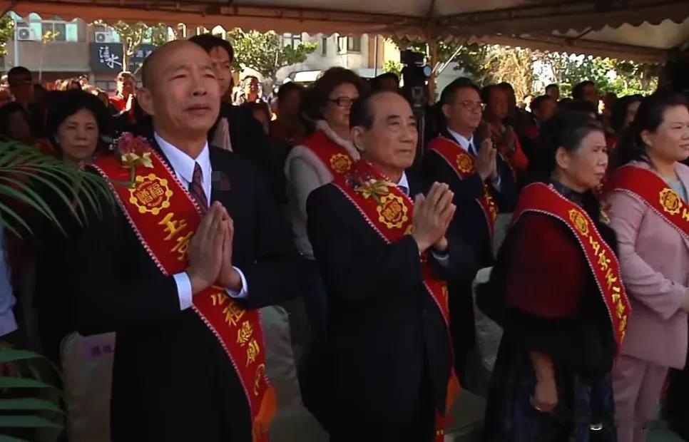 今日国民党i主席郑丽文、副主席萧旭岑、台立院长韩国瑜与江启臣，台中市长卢秀燕、前