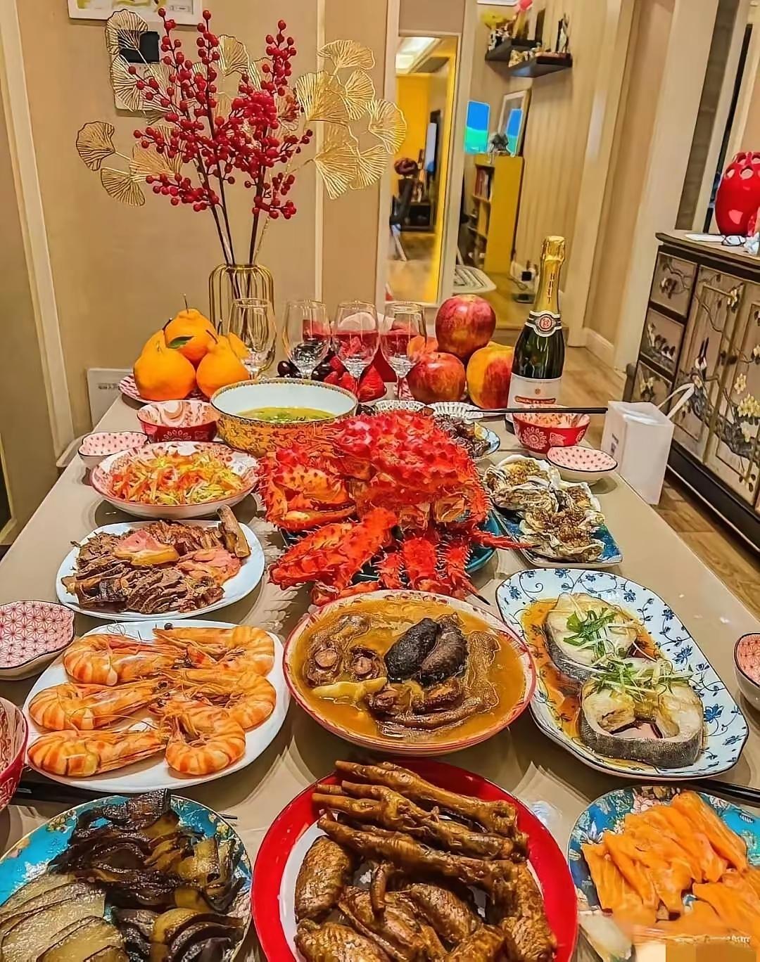 一顿饭顶我两个月工资了！