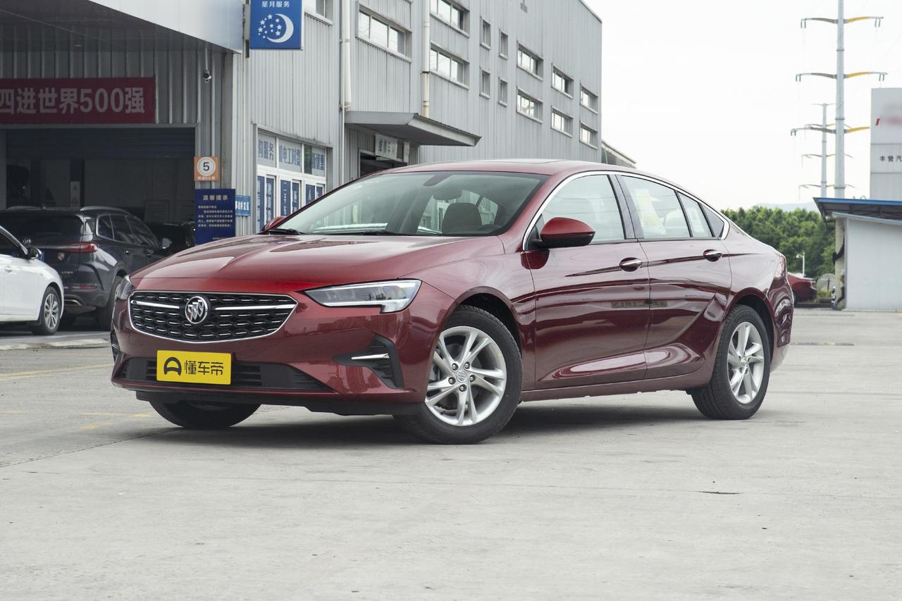 别克君威二手车行情价格受车型、年份、车况、公里数等多重因素影响，价格范围大致在1