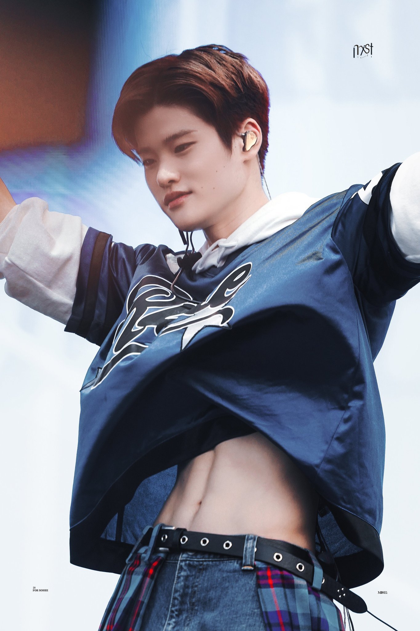 音乐节我还想要这种没有打底的衣服