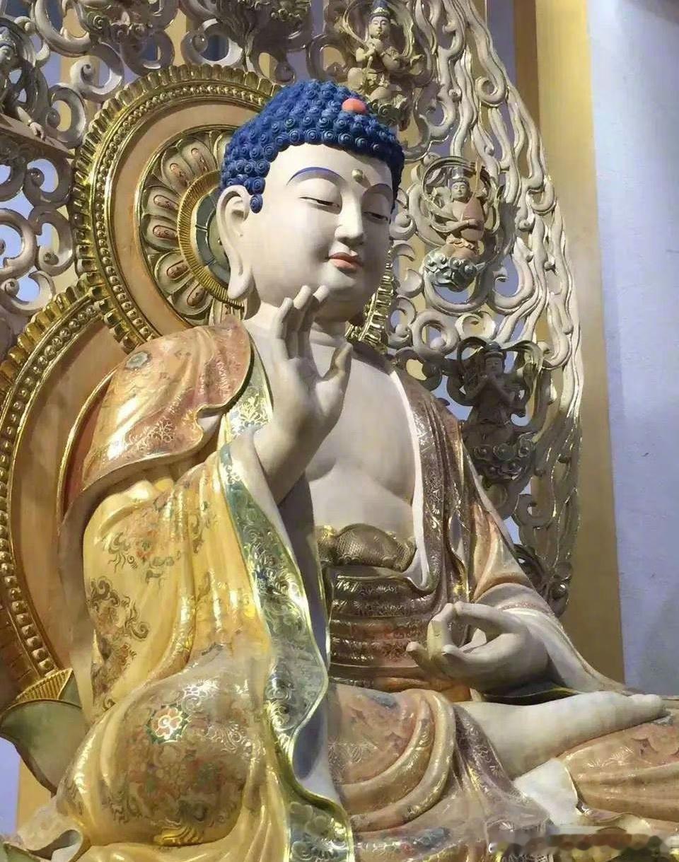 机缘已到来，有贵人助力，人生更加顺畅​​​​