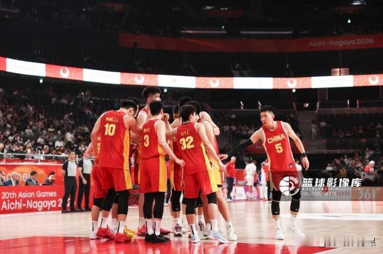 汗都没出！中国男篮105:59轻松击败巴林男篮收获两连胜。

2026男篮亚运会