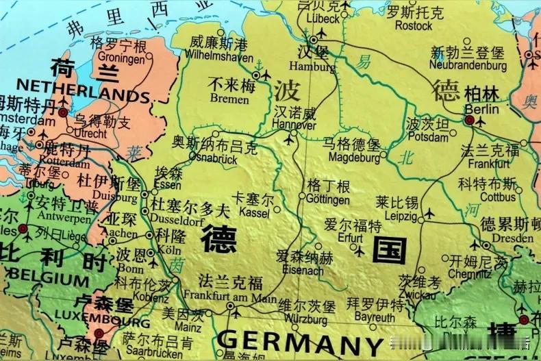 《欧洲这处境，真是进退两难》
 
最近欧洲那边又在开会，说要搞“能源自主”，结果