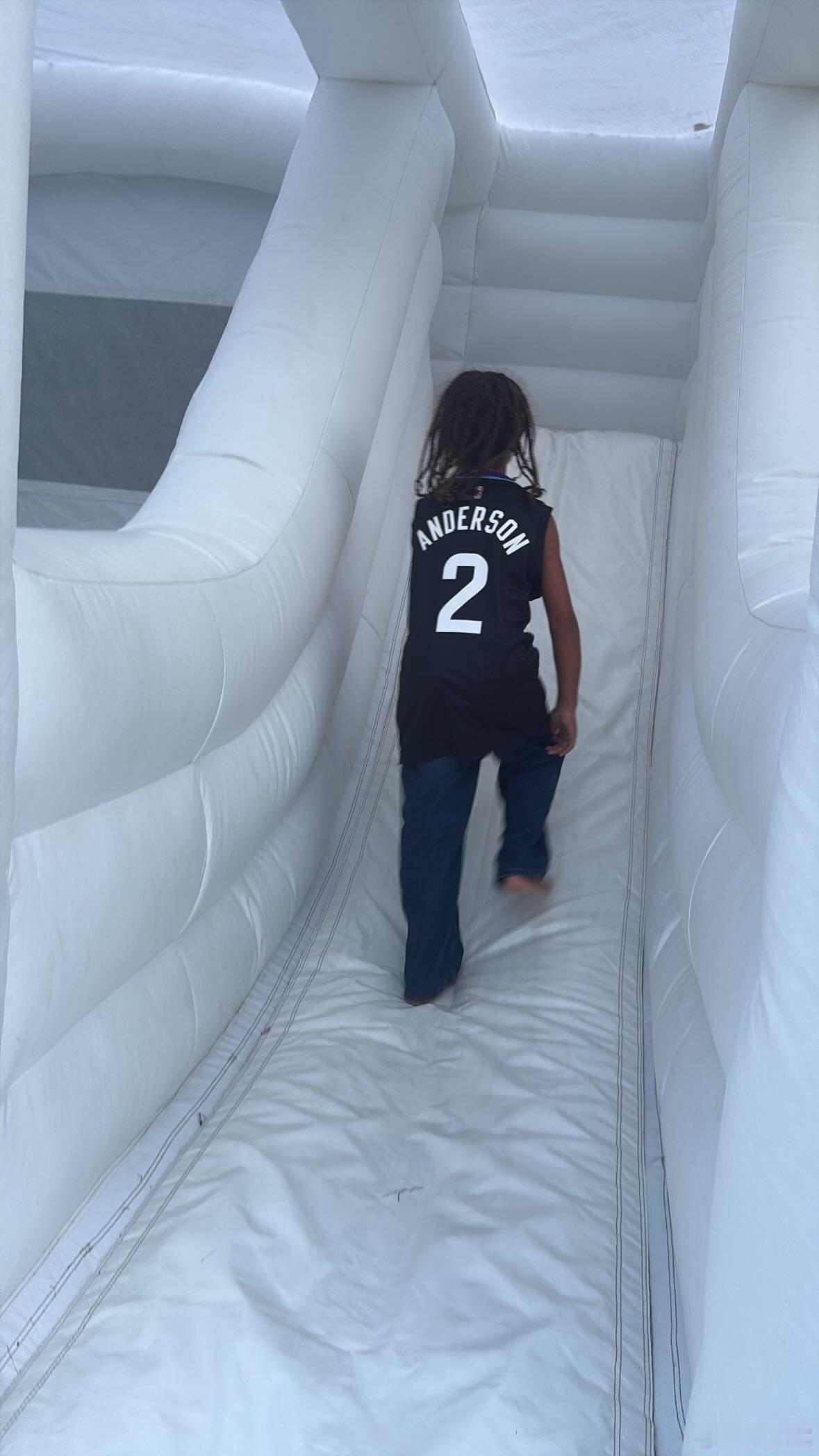 paradise 🏰李凯尔 ​​​