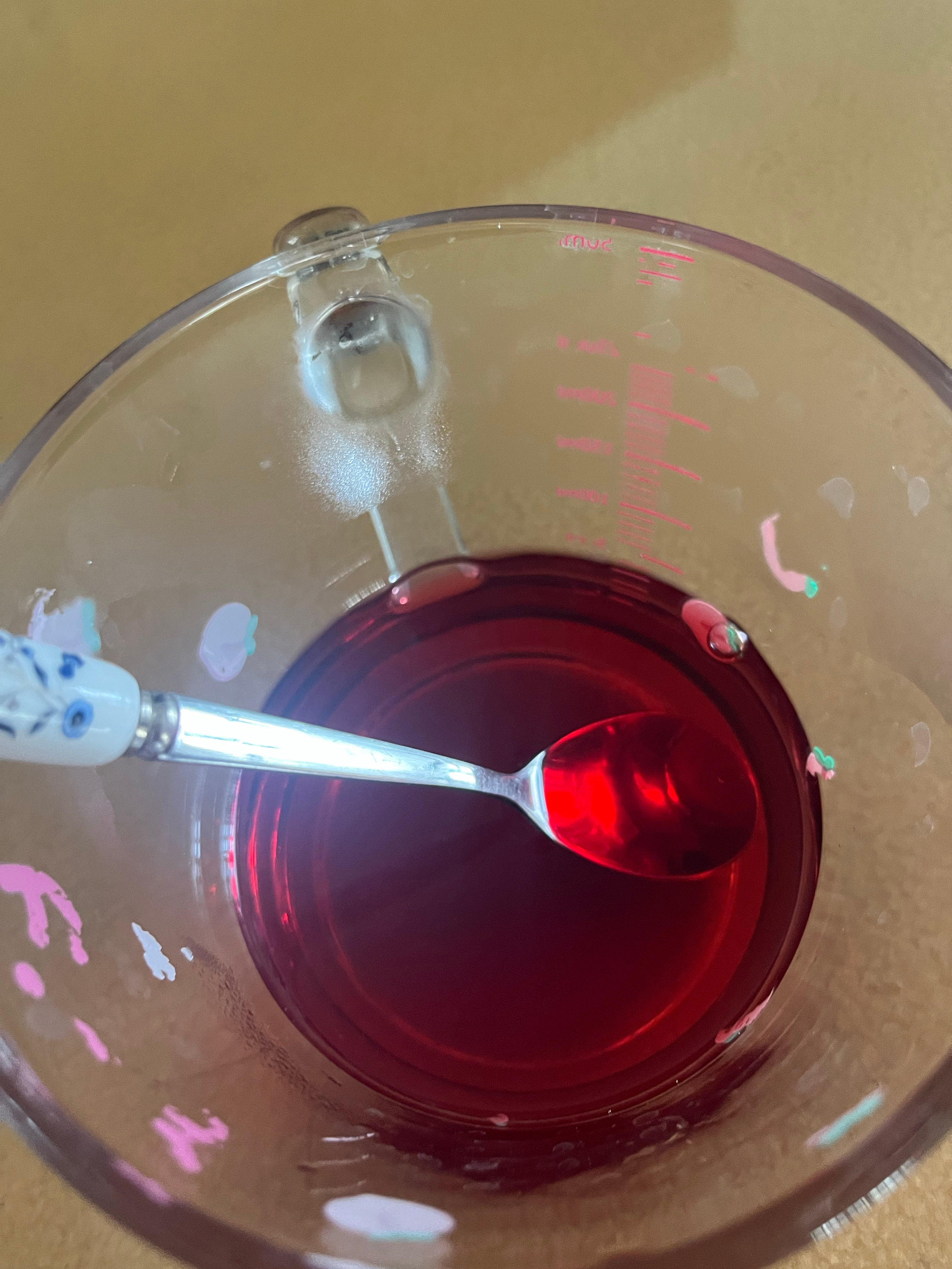 这养颜茶怎么被我泡出了blood的感觉。。。 