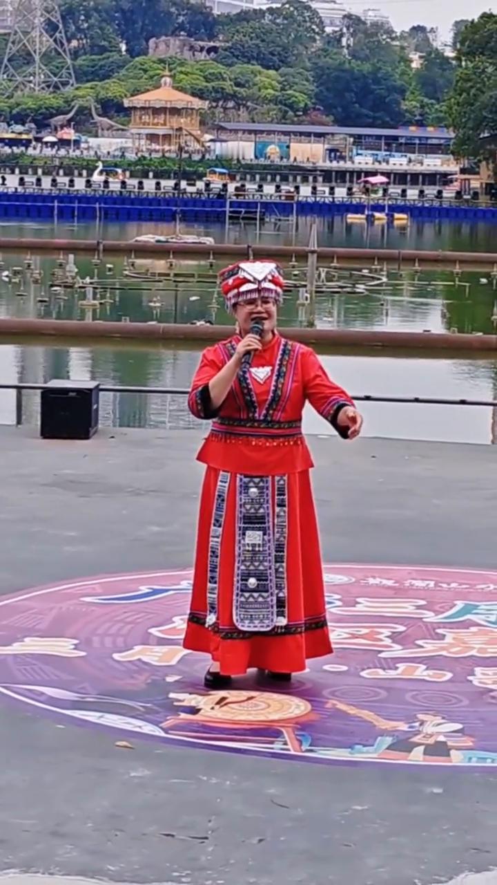 平安无事随拍：2026.4.18深圳感受广西"三月三"传统喜庆节日，一起唱山歌。