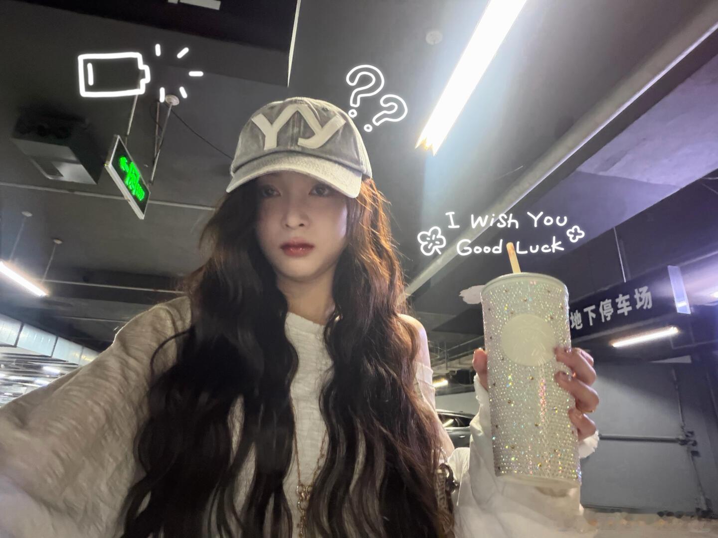 吴宣仪wxy吴宣仪 她的海wxy吴宣仪爱上另一个我“拥抱自己的不完美才最美”🦋