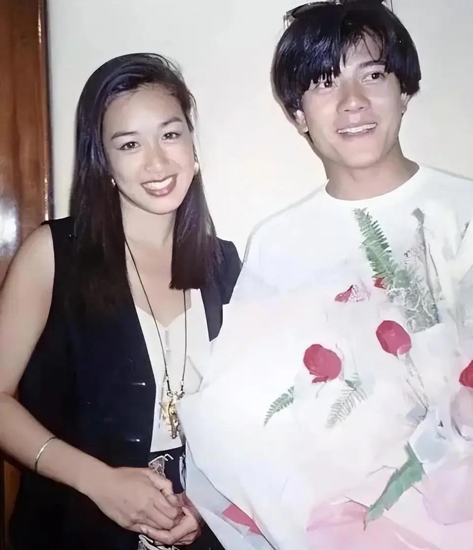 1994年，郭富城与钟丽缇合作了音乐特辑《希腊之旅》。

那时，钟丽缇刚获得第五