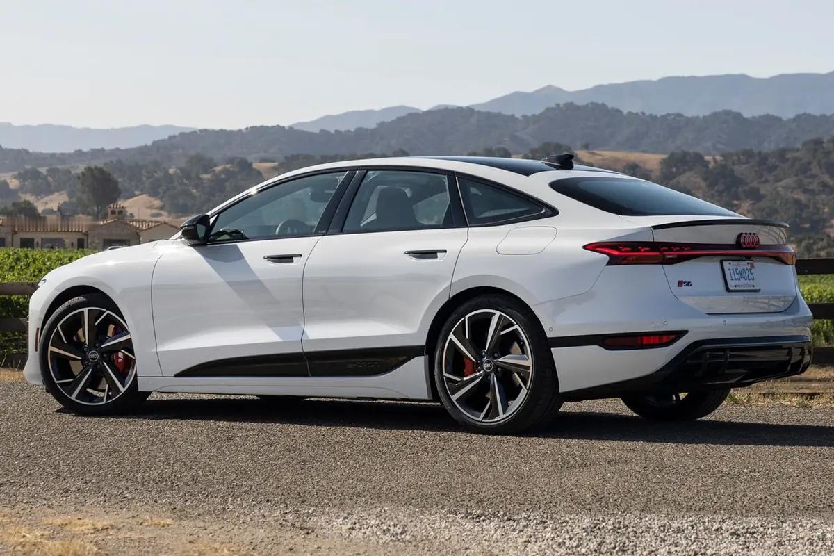 2026 AUDI S6 e-tron 