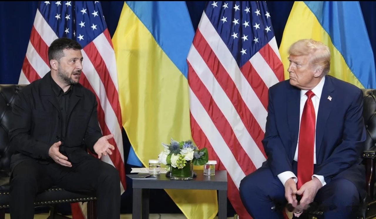 “匕首”高超音速导弹破空而至，乌克兰多地电网应声崩毁！11月8日凌晨，俄军发动本