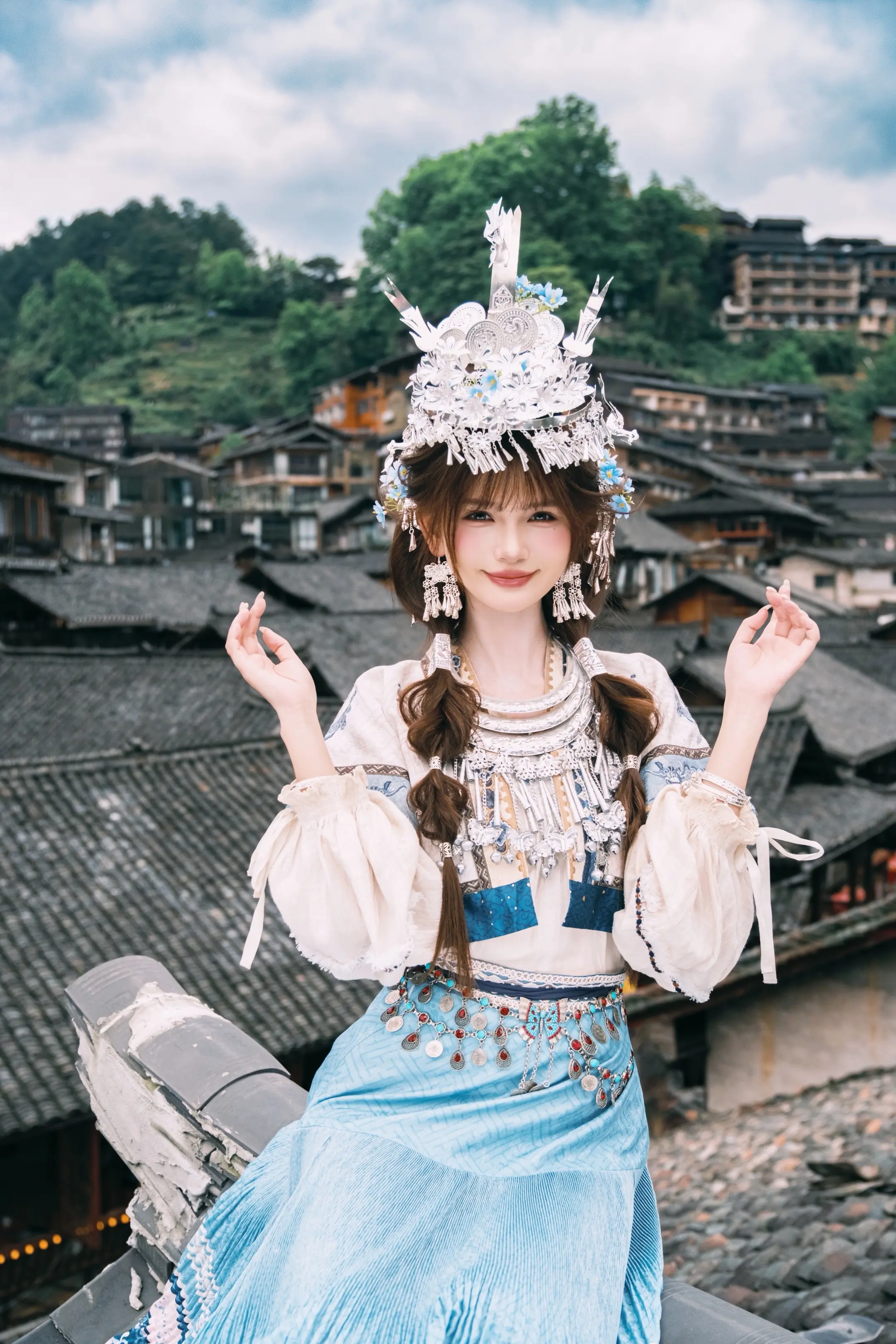 在千户苗寨当了一次月亮的女儿