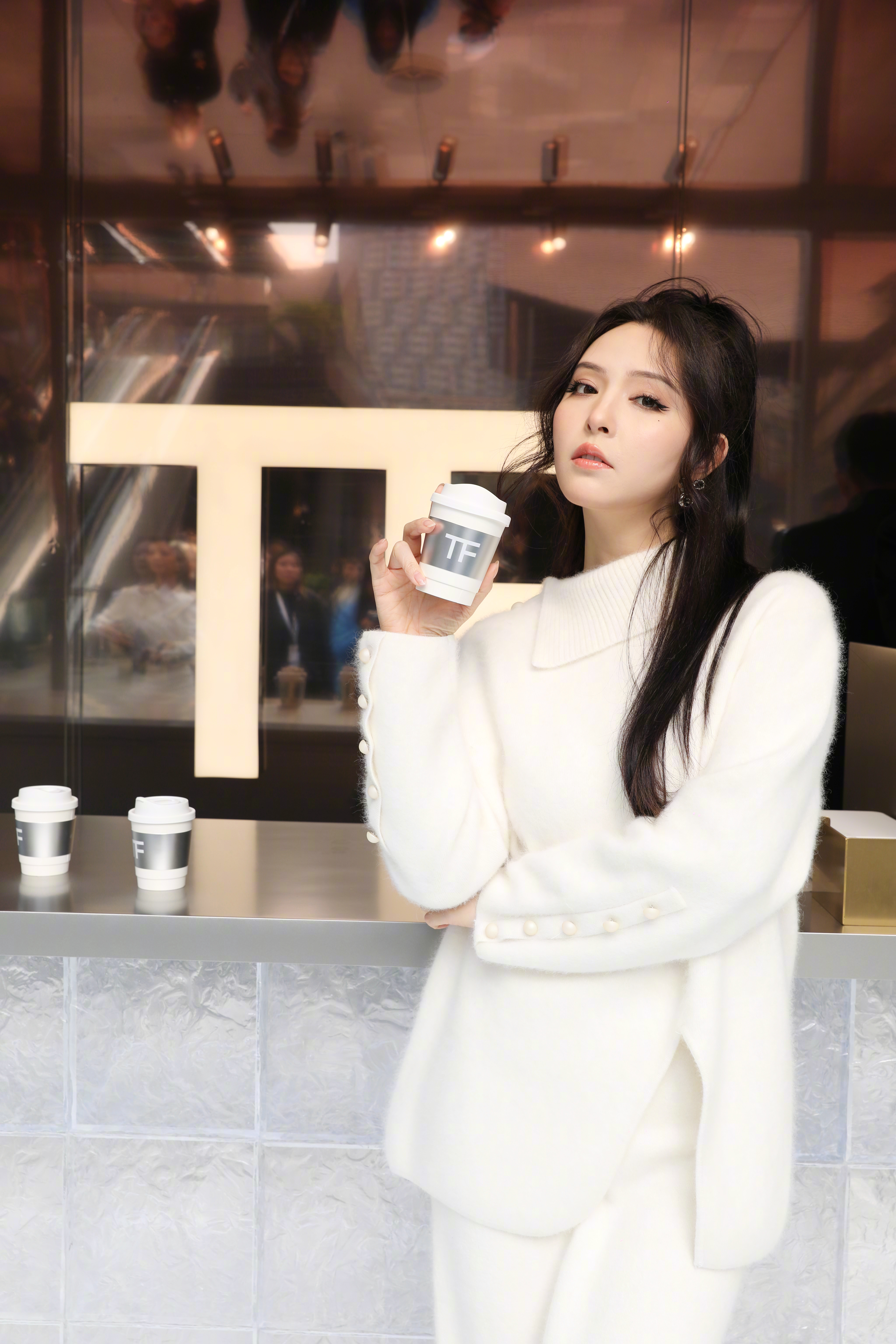 Moly‘s 雪境暖阳之旅❄️听说 TF开主题店了，咱这爱探店的当然得立刻出发，
