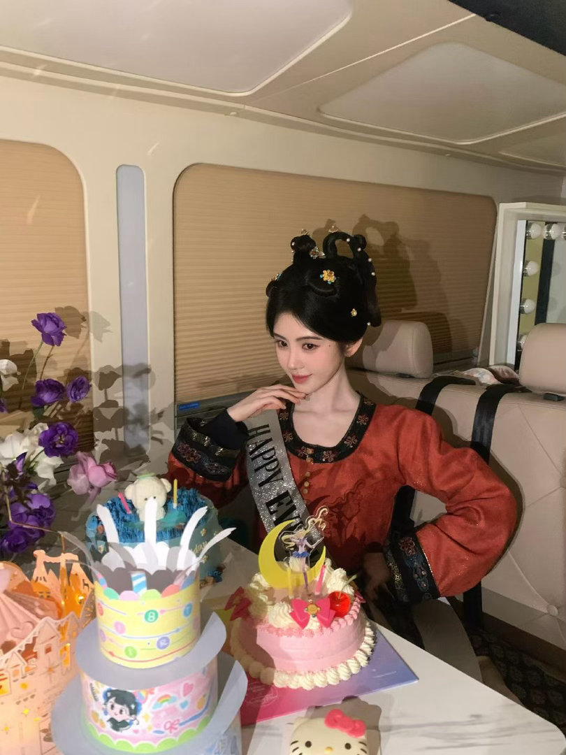 姐姐以后都要幸福顺遂 