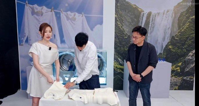 霸王来啦何润东说这台海尔洗衣机很能打家从来不是用来展示的样板间，是装满烟火气的落