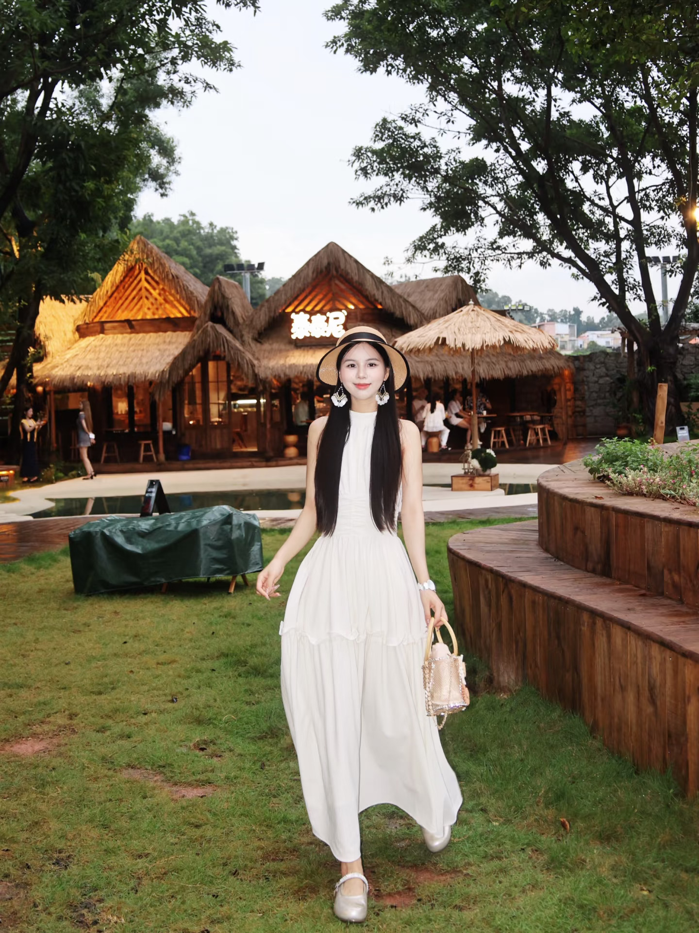 阴天版拍广州泰泰尼⛱️广州人的舒适圈