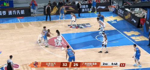 北京男篮战胜龙狮男篮 杰曼赛季前23场比赛22场得分上双，最近10场比赛4场个位