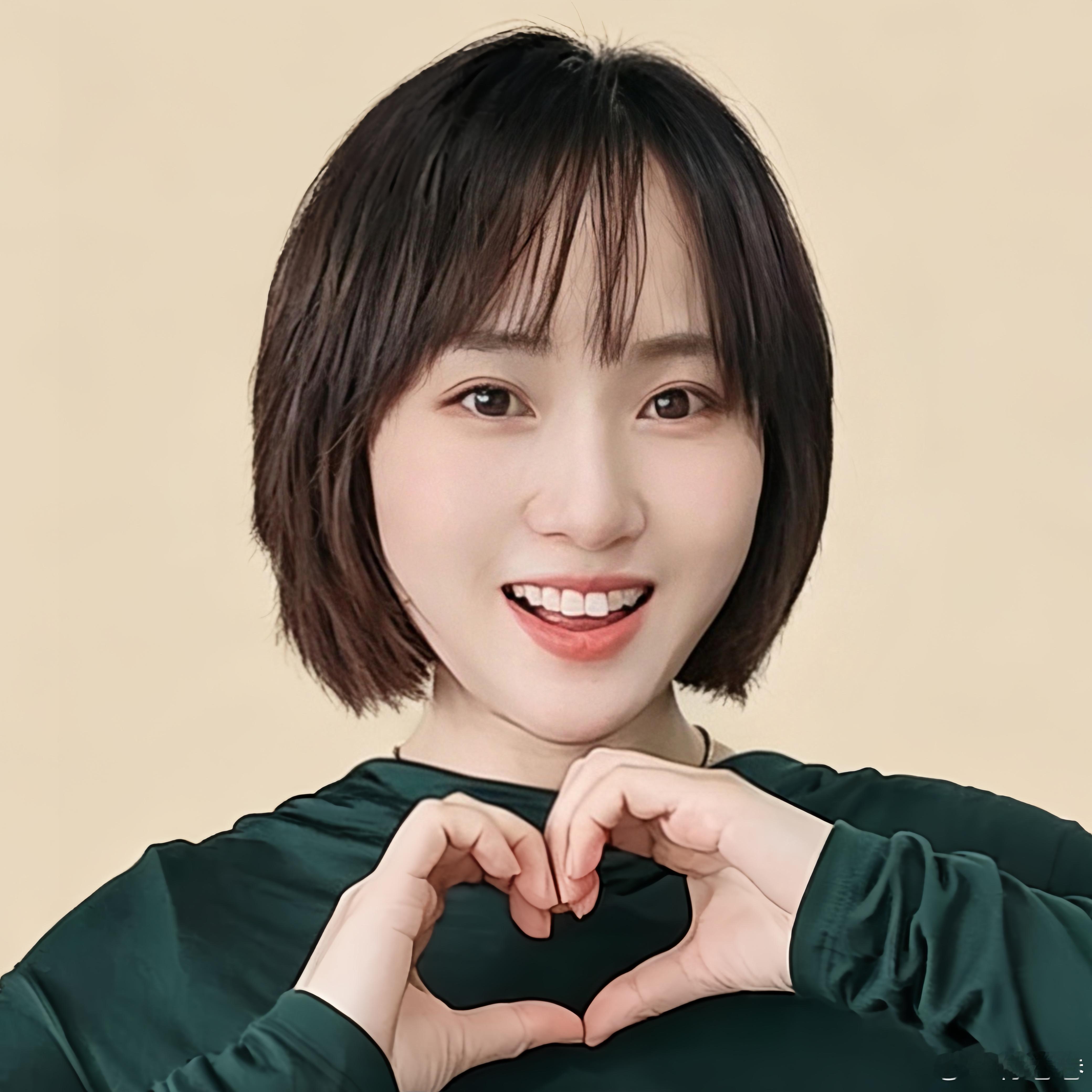 即日起，付卷卷全网更换头像付卷卷爱粟