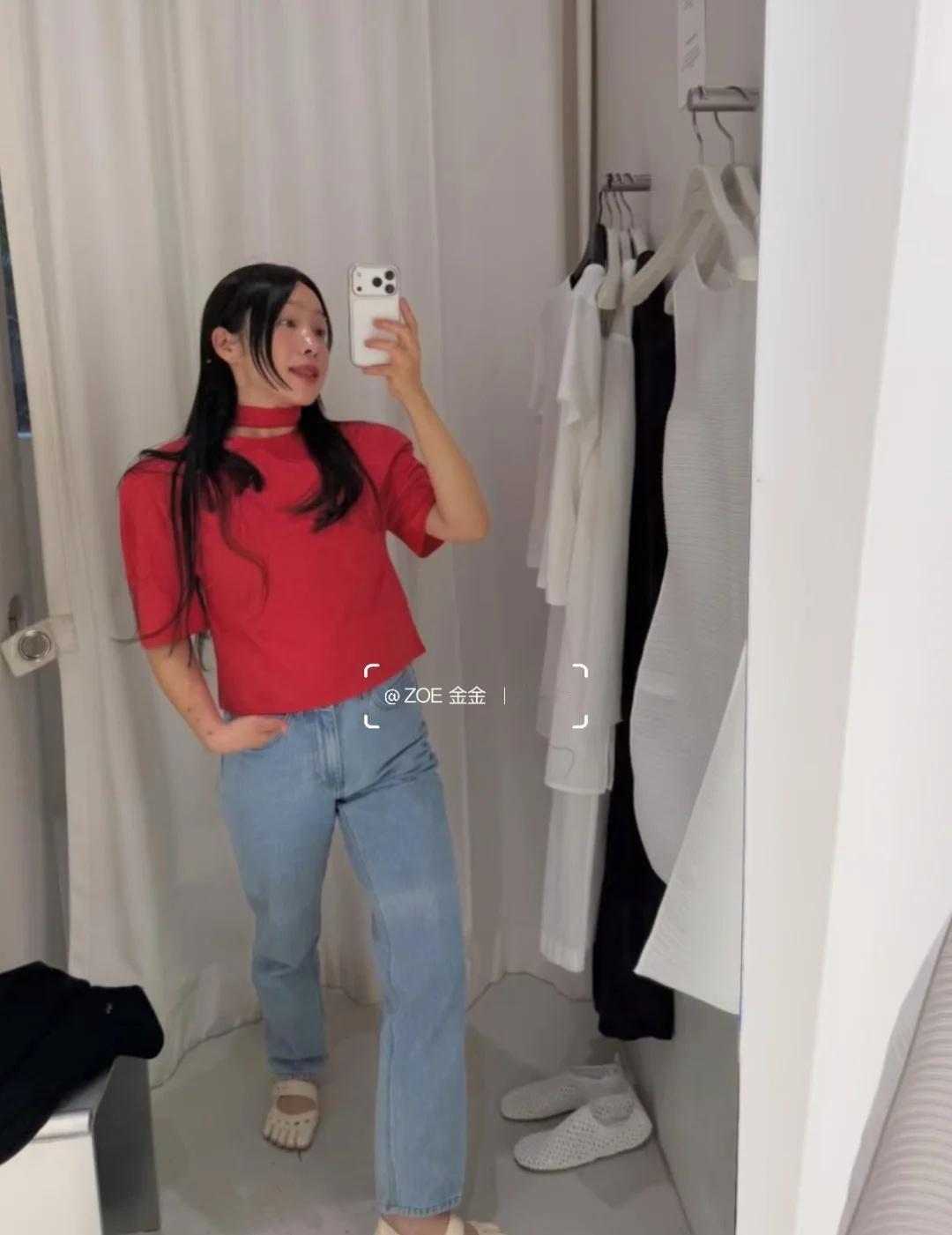 Amomento 博主穿搭🍉
amomento amomento新款@zoe金