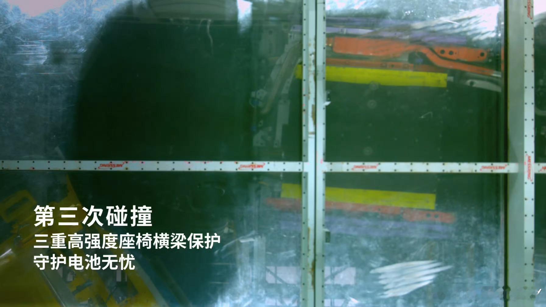 XC70被连续撞击三次会怎样看完沃尔沃XC70这波连续撞击测试，我才真正懂了什么