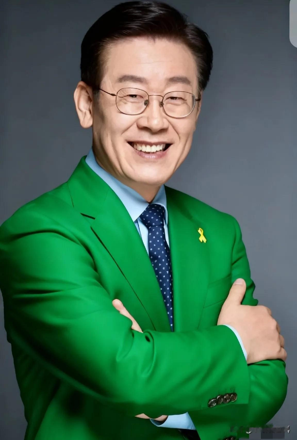 快讯，快讯
韩国与中方正式宣布了
2025年11月3日，中国人民银行正式宣布，经