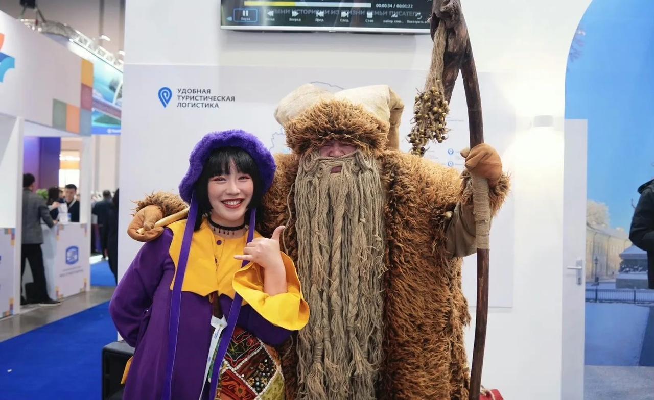 打开旅行这本书
翻到乌兹别克斯坦🇺🇿
一千零一夜的童话故事开启ing
在乌兹