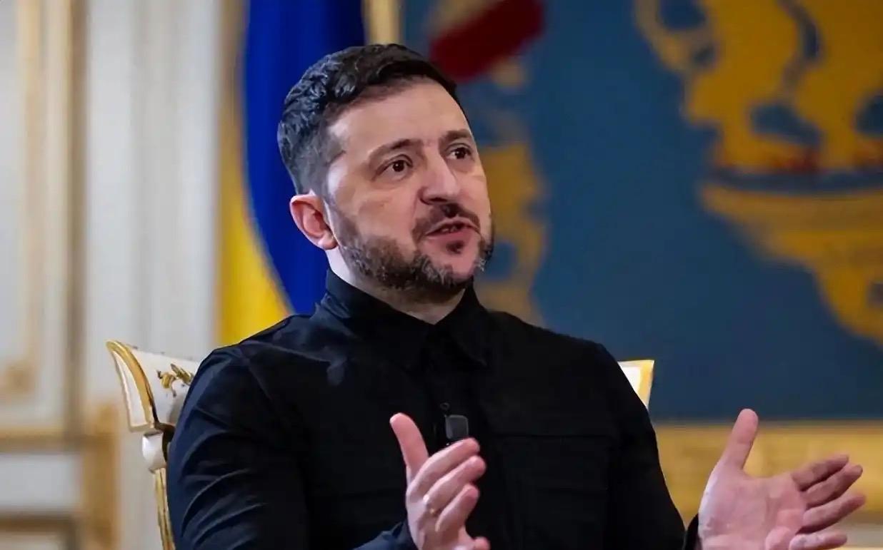 泽连斯基总算趁着伊朗问题喘了口气，天天被两个大国逼着投降确实难受。

泽连斯基在