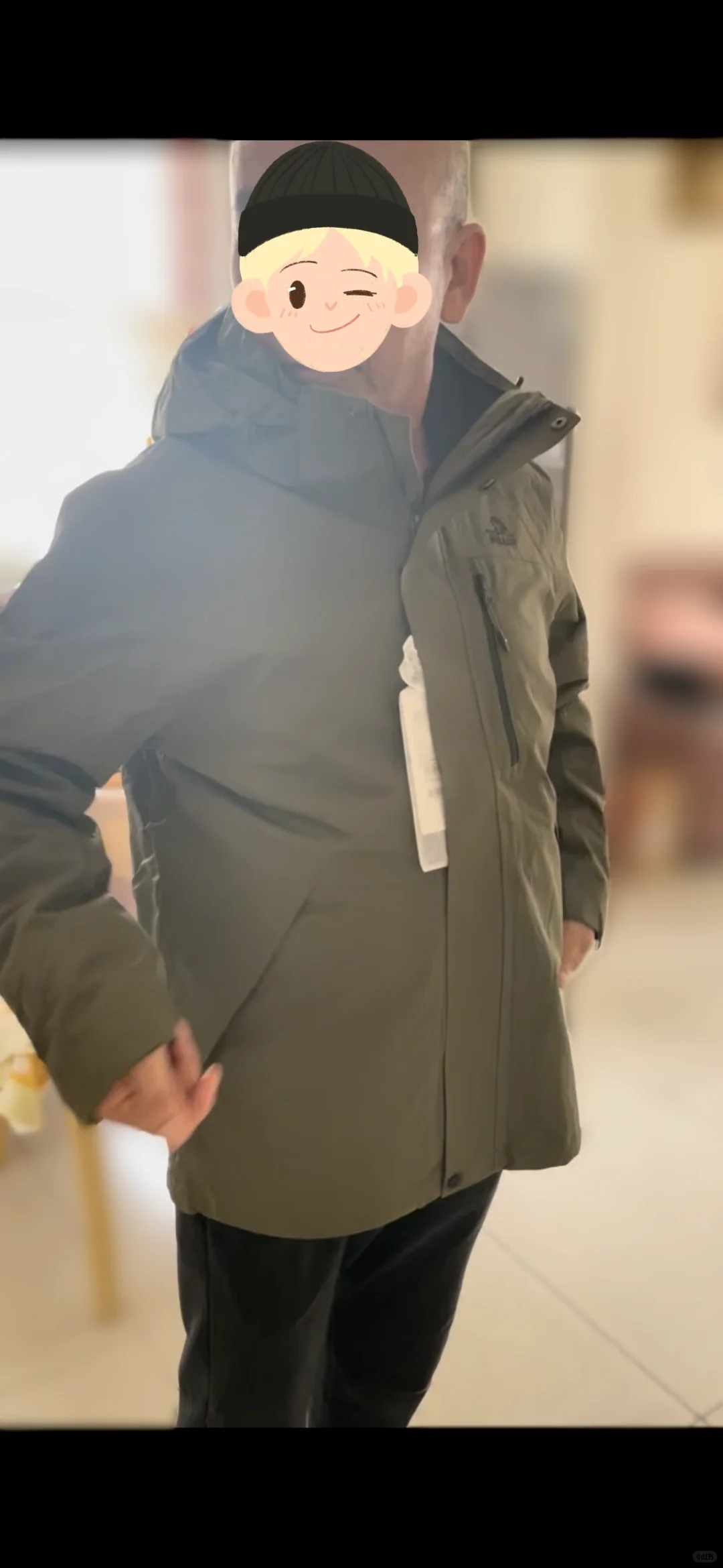 给老爸买了件冲锋衣