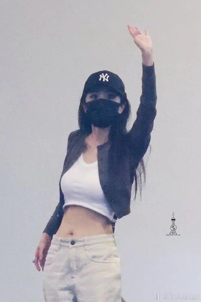 杨幂这身材，又回春了，还是那个少女 ​​​