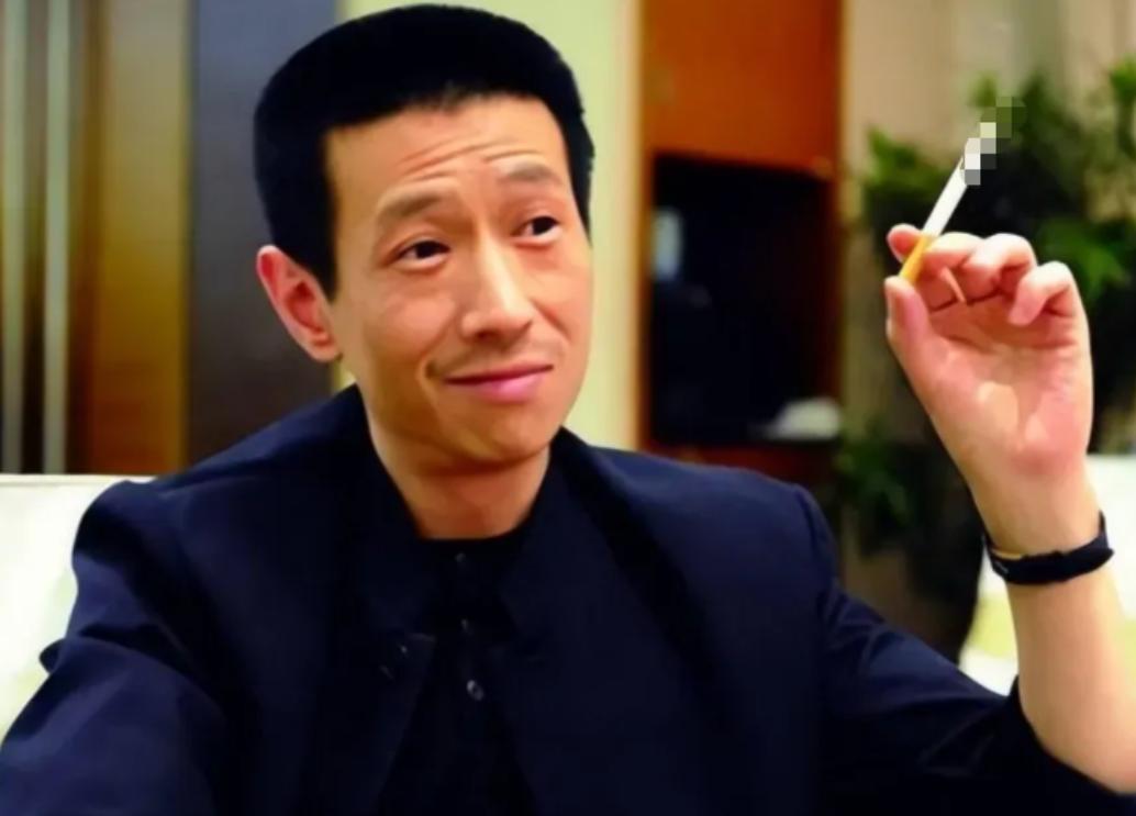 2009年，一名中国男子以2.7亿的价格，从法国购得了圆明园的兔首和鼠首，当对方