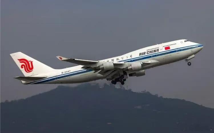 中日航班大规模取消日本关西、名古屋、福冈、大阪等地，正承受中日关系恶化的第一波重