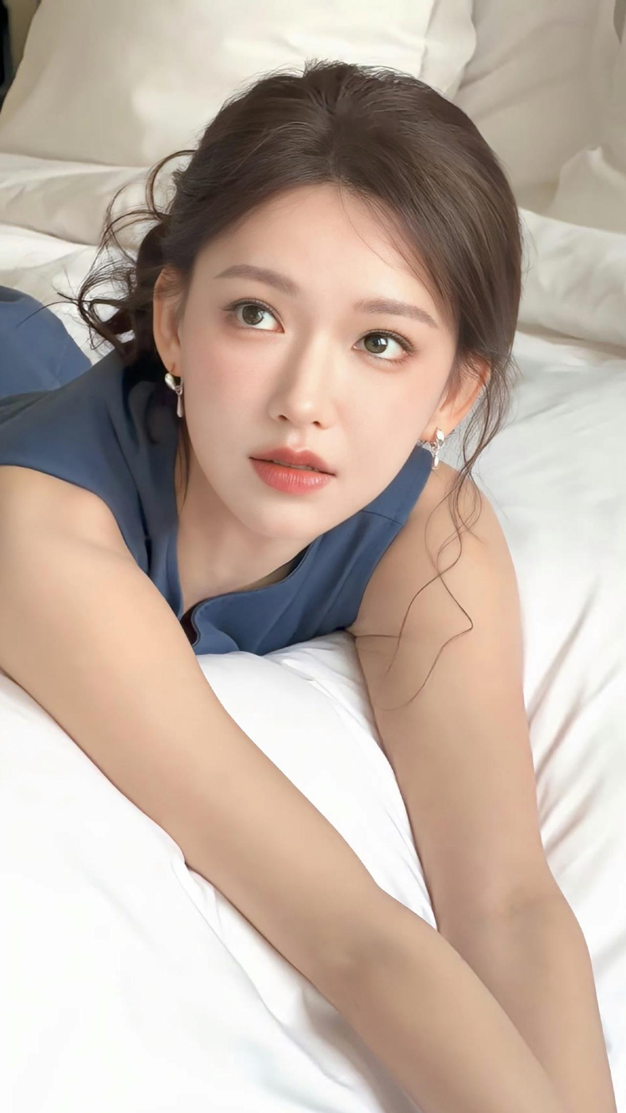 程潇素装也非常的好看爆料 程潇 美女