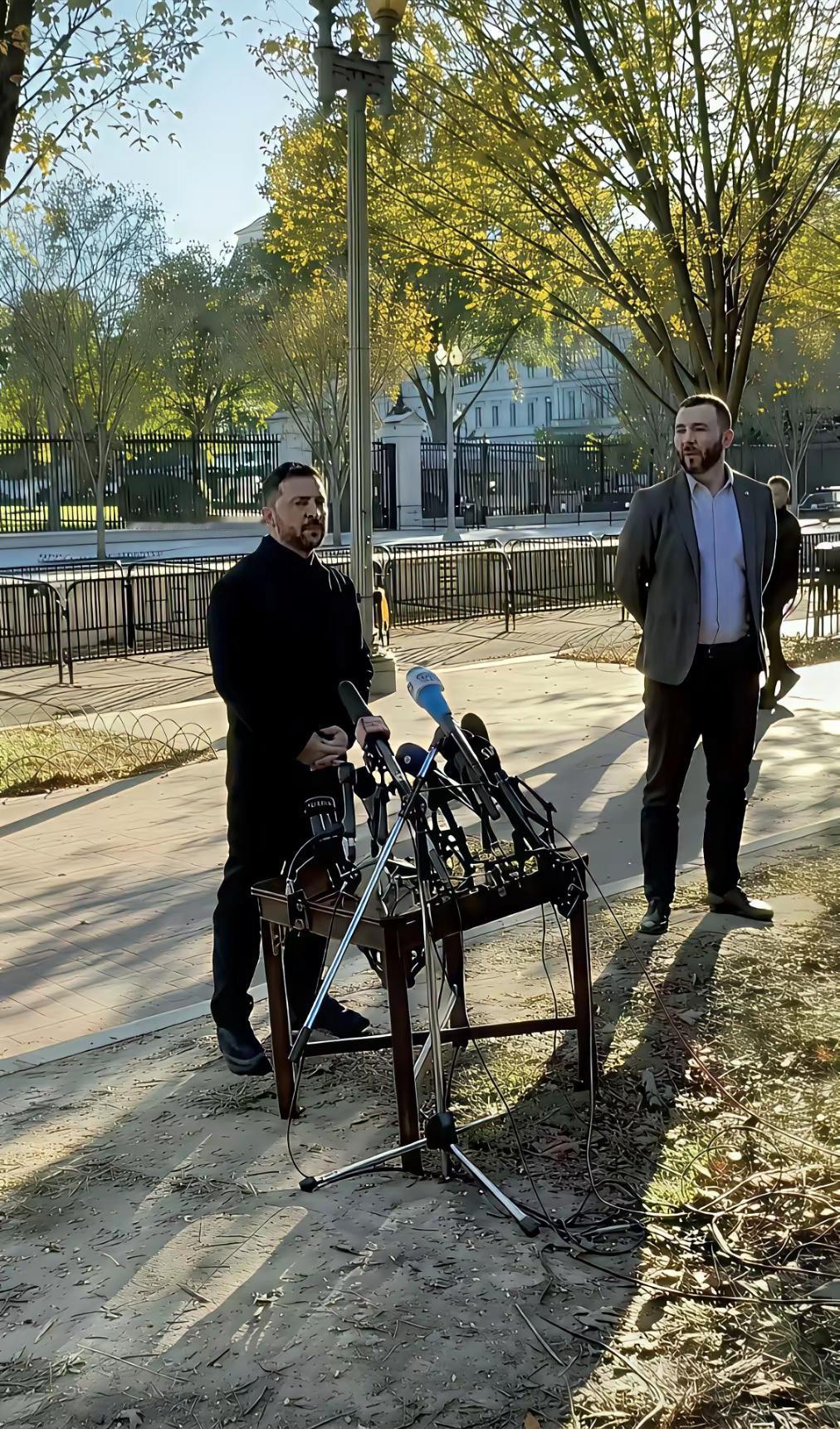 比司机发布会风光10多倍。