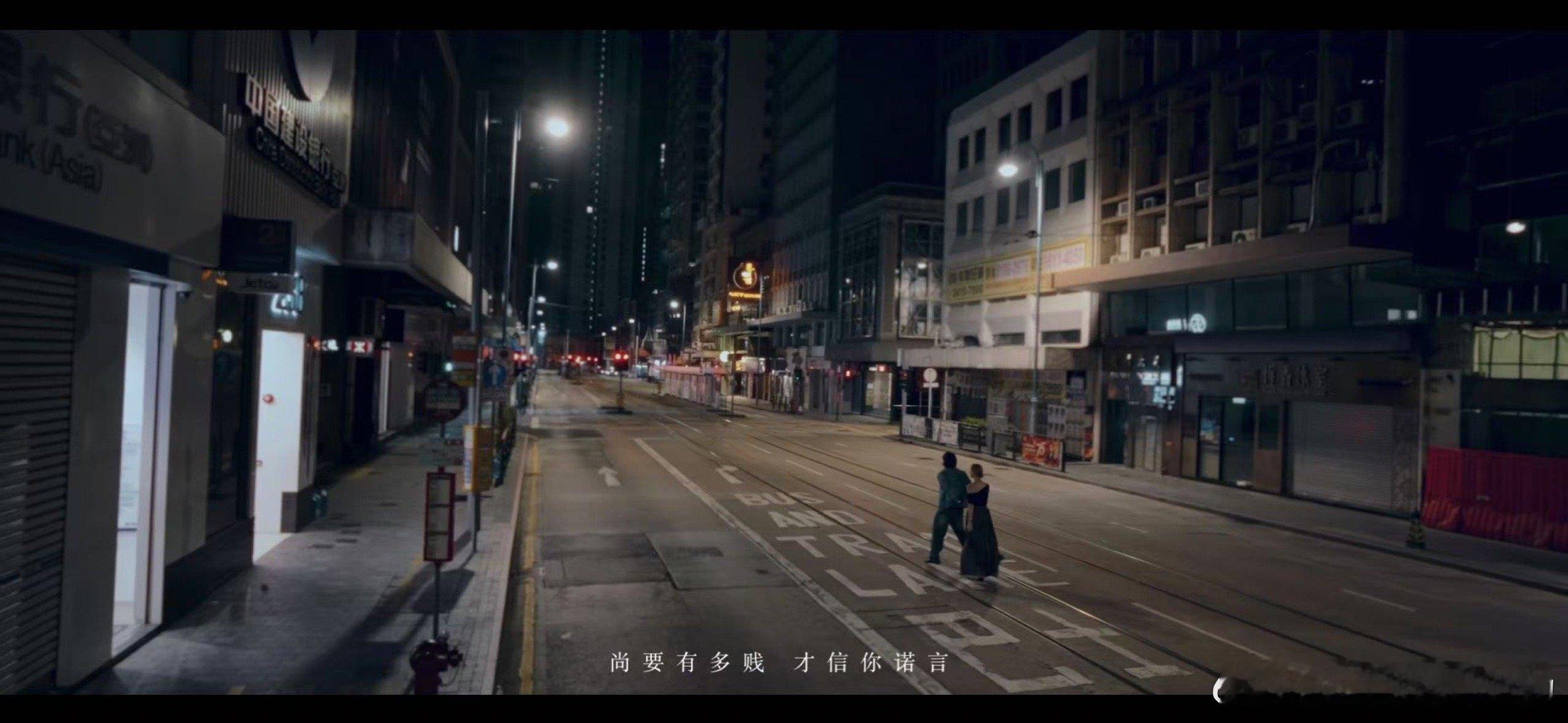 你我都曾经历作贱矛盾的阶段  在爱情的漩涡中，我们或许都曾迷失方向。《作贱。矛盾