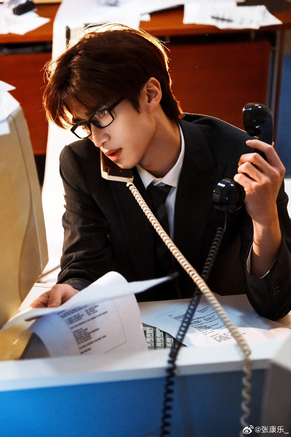 张康乐 zkl张康乐47 当太阳升起时，我们都要比昨天更幸福