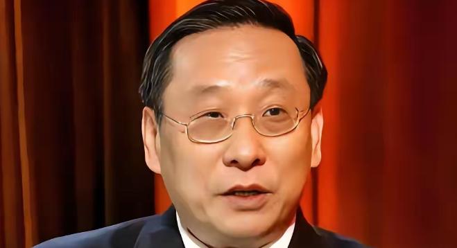 高志凯说我们太老实了，总是在我们自己的岛上跟别人谈“这岛归谁？”。
 他提出一个