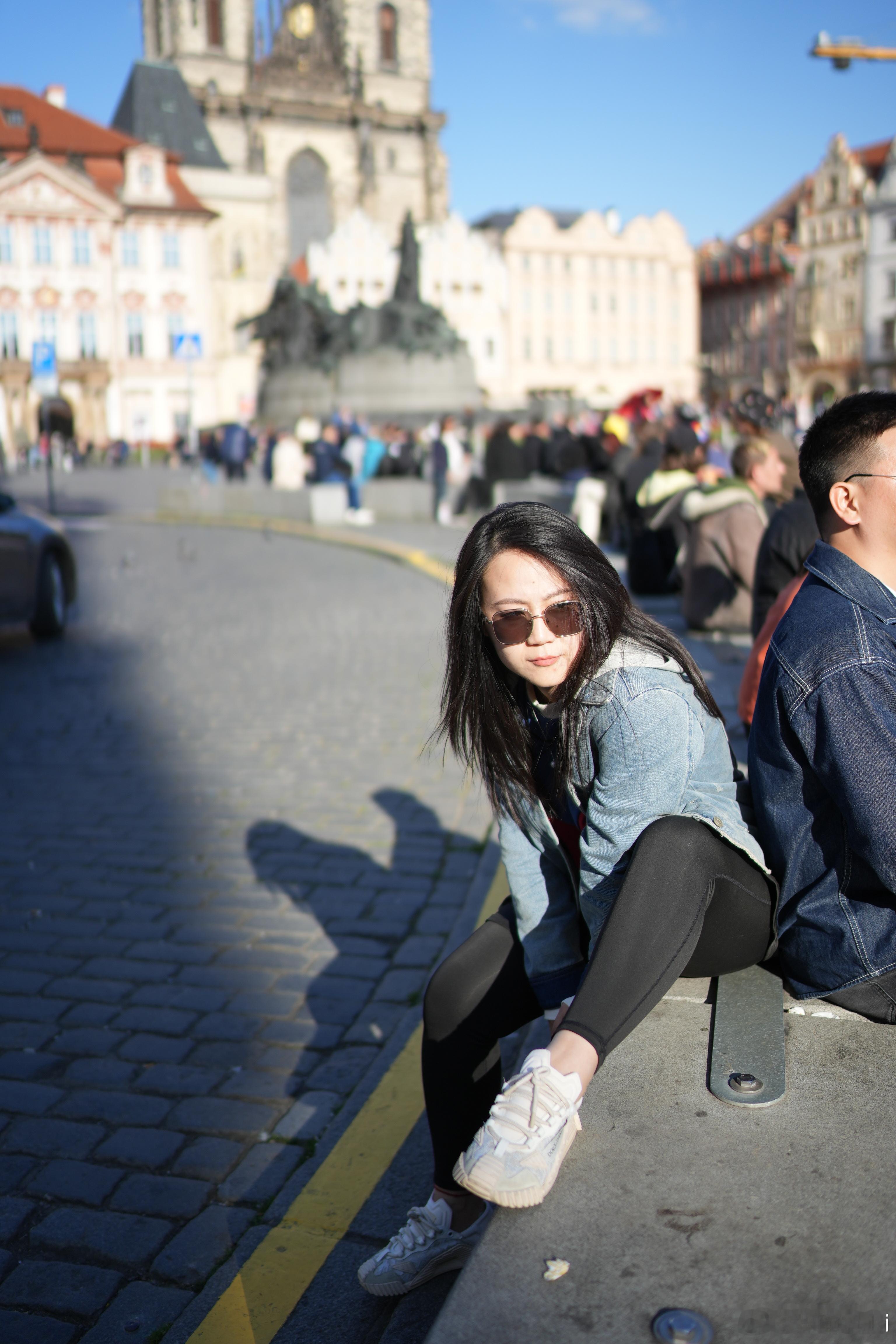 圣诞节快乐 ，管他洋节土节，是个节咱就过！快乐和休息，不需要理由，就像“苦难没有