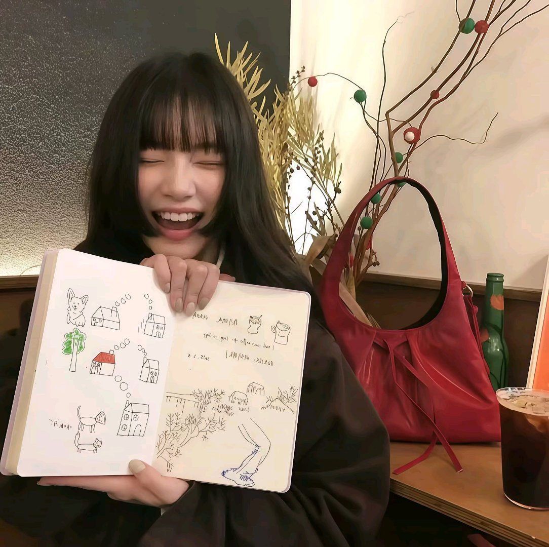 𝑾𝒆𝑪𝒉𝒂𝒕女生头像 | 优质女头 | 氛围感女头 ｜图源网络 专栏