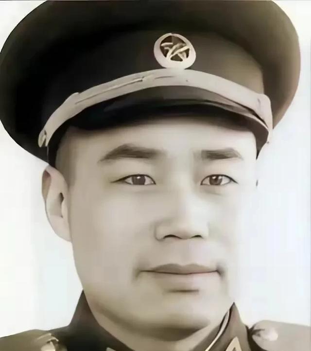 1964年，北京军区后勤部找到长期在王近山家中工作的内勤黄慎荣，传达组织安排：王
