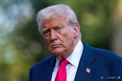 特朗普称美完全掌控霍尔木兹特朗普下令击沉任何在霍尔木兹海峡布设水雷的船只特朗普宣