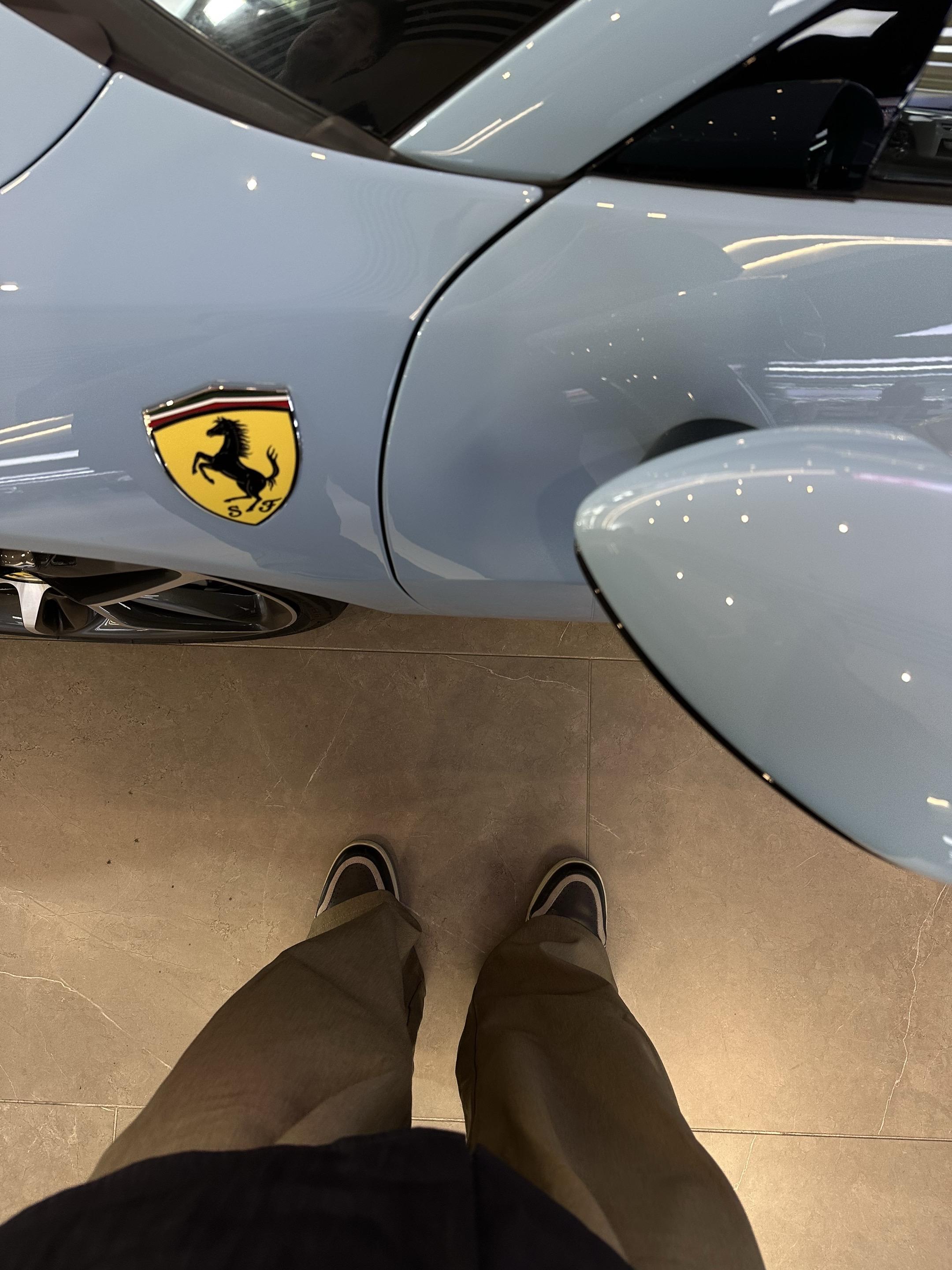 圈出你认为以后必开Ferrari 296 的朋友