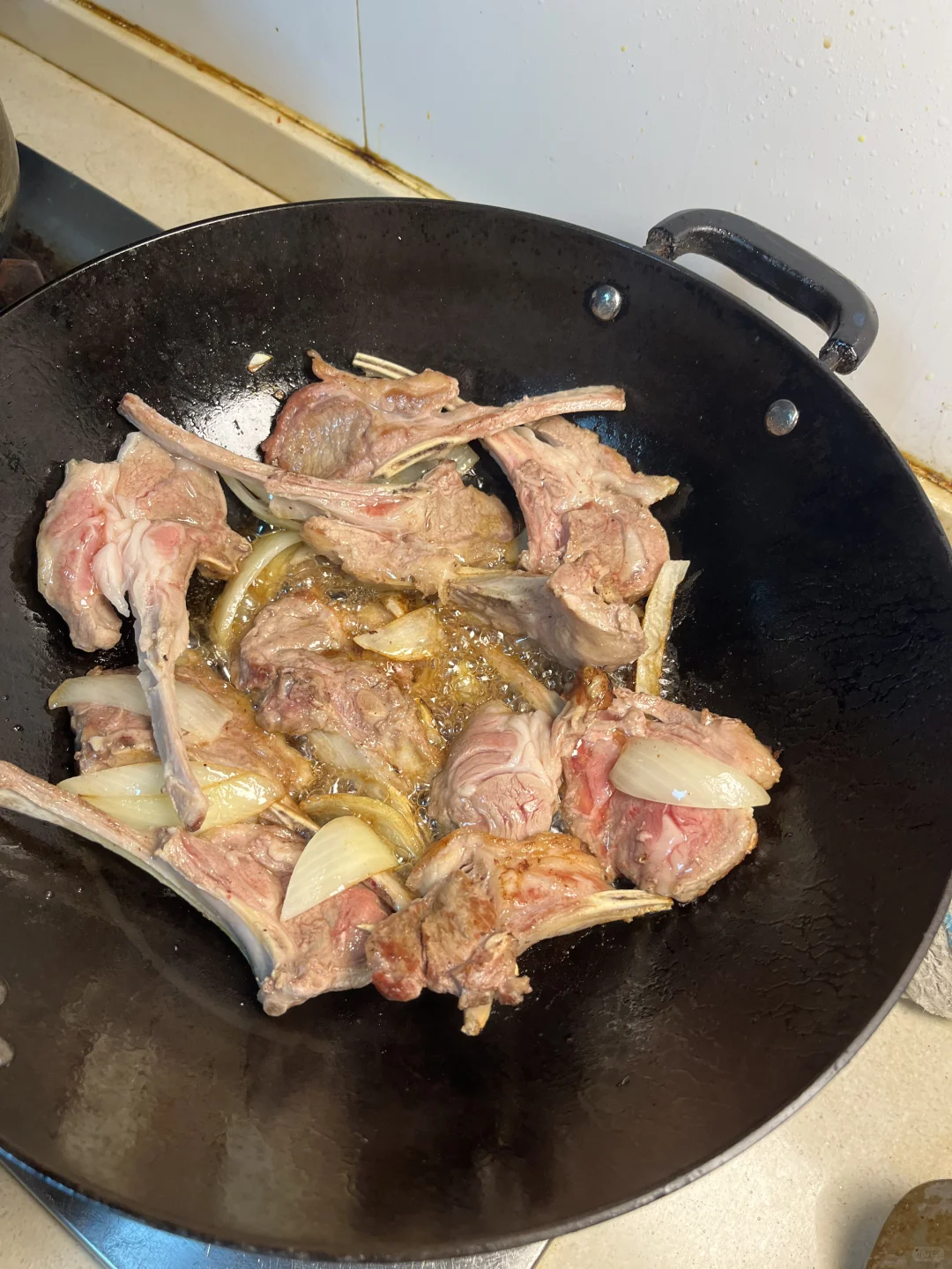 猫帝帝的一日三餐