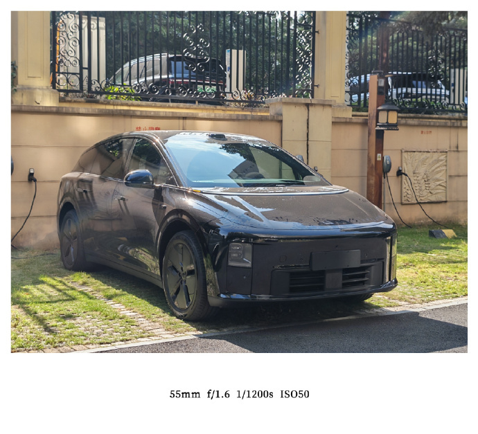 今天又是十度左右的一天，外面风一吹整个人都醒了，不过还好我经常开的车都能一键备车