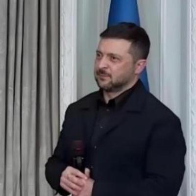 乌克兰明白了，都以为俄罗斯背后站着的是伊朗、朝鲜，谁能想到，真正撑住俄罗斯的，反