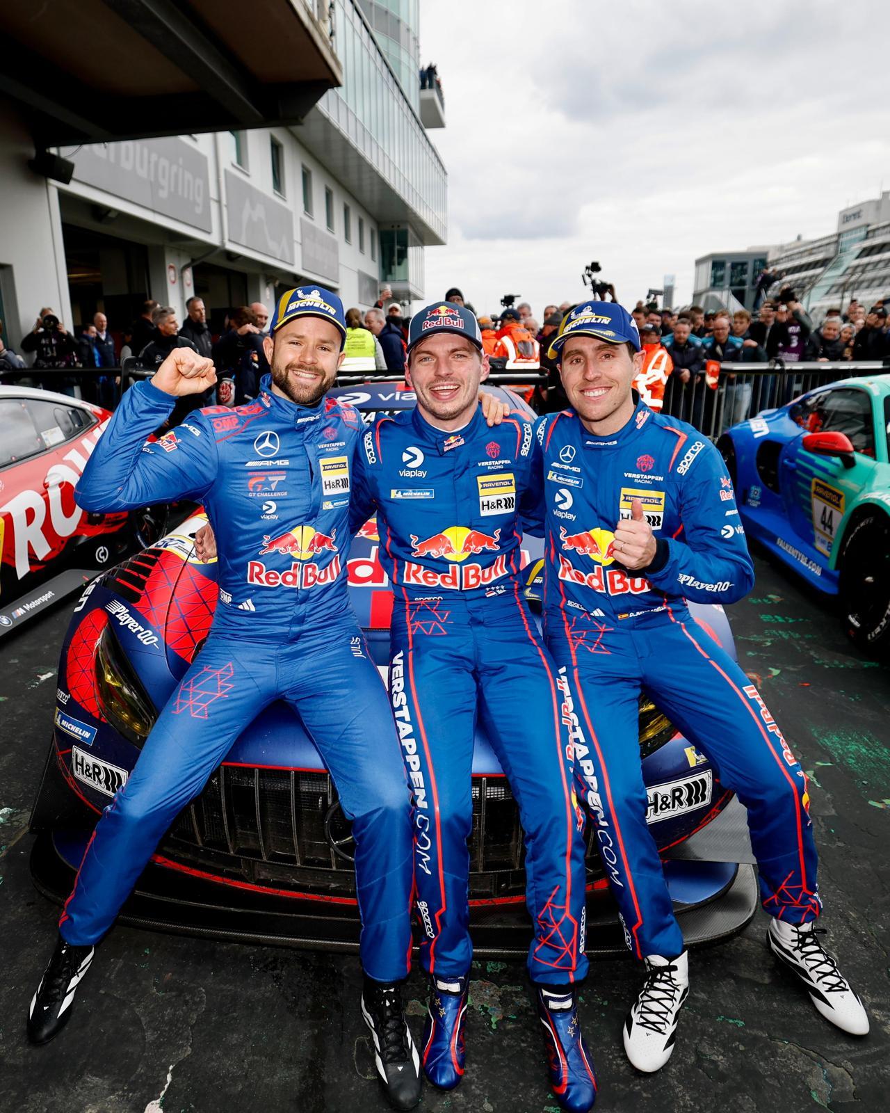 违反规定，维斯塔潘的3号车组被取消成绩3号车组用了7套轮胎，违反了上限6套的规定