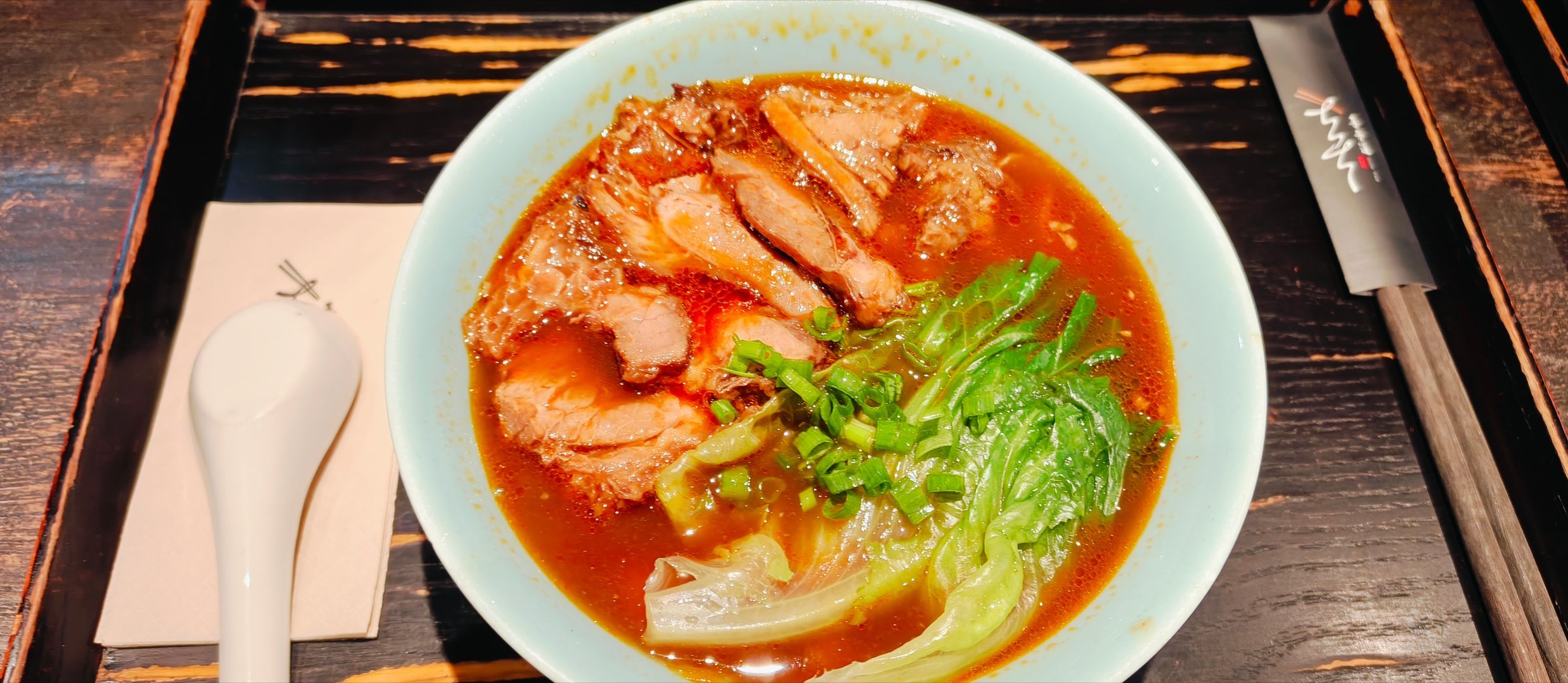 一流！！！！牛肉极酥香！面极有韧劲！！好优秀的大同面。 