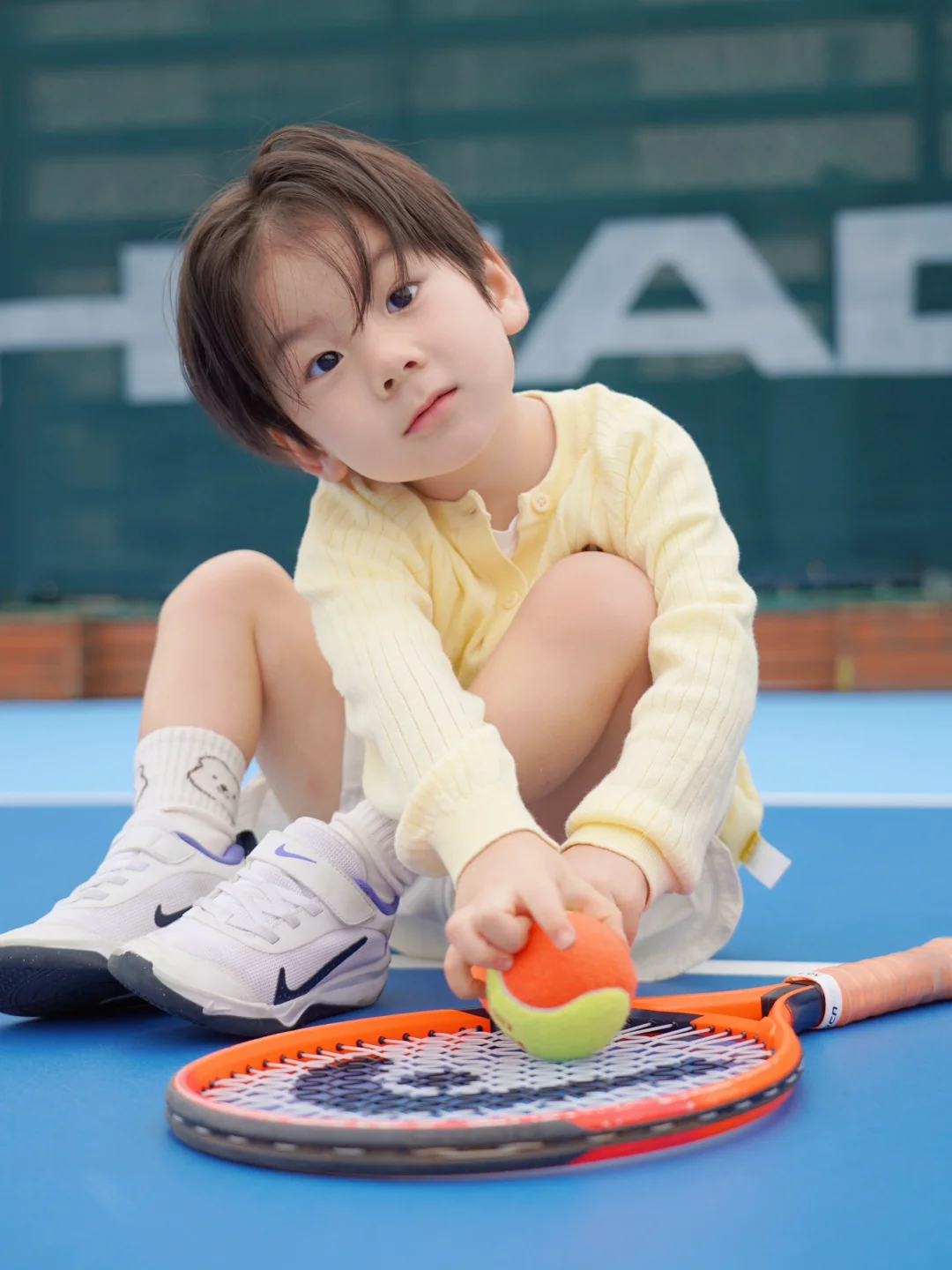起猛了，看到“蒋奇明”打网球了🎾