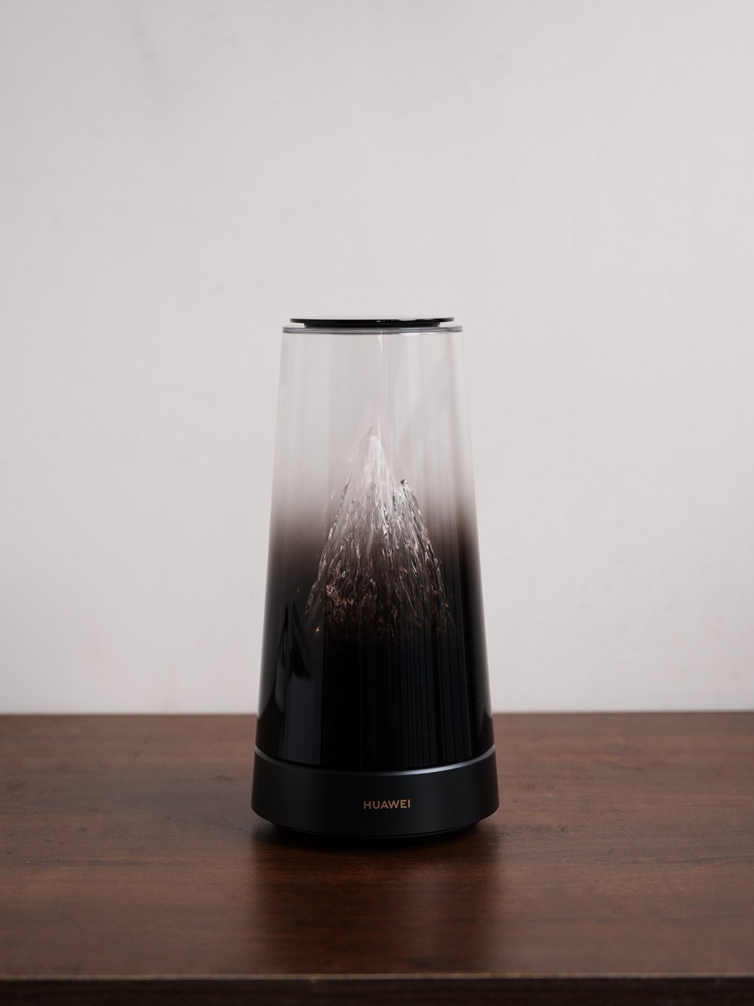 华为路由X3Pro日照金山 华为设计师这次属实上大分，以前的路由器还需要遮丑，这